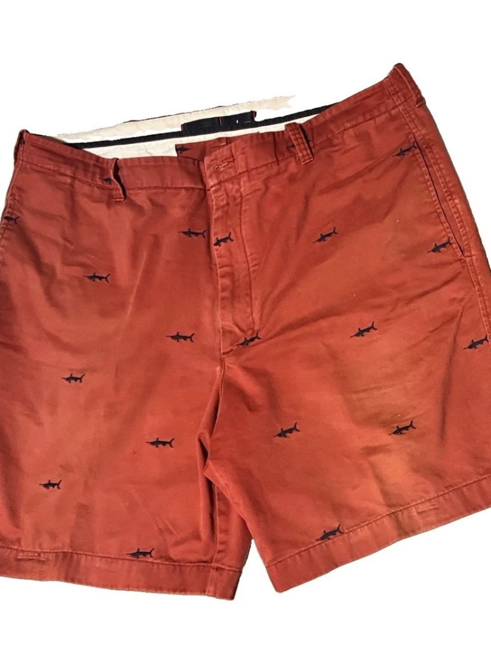 Rountree & Yorke Men's  40 Red Chino Shorts w Blue Swordfish Pattern UNIQUE!